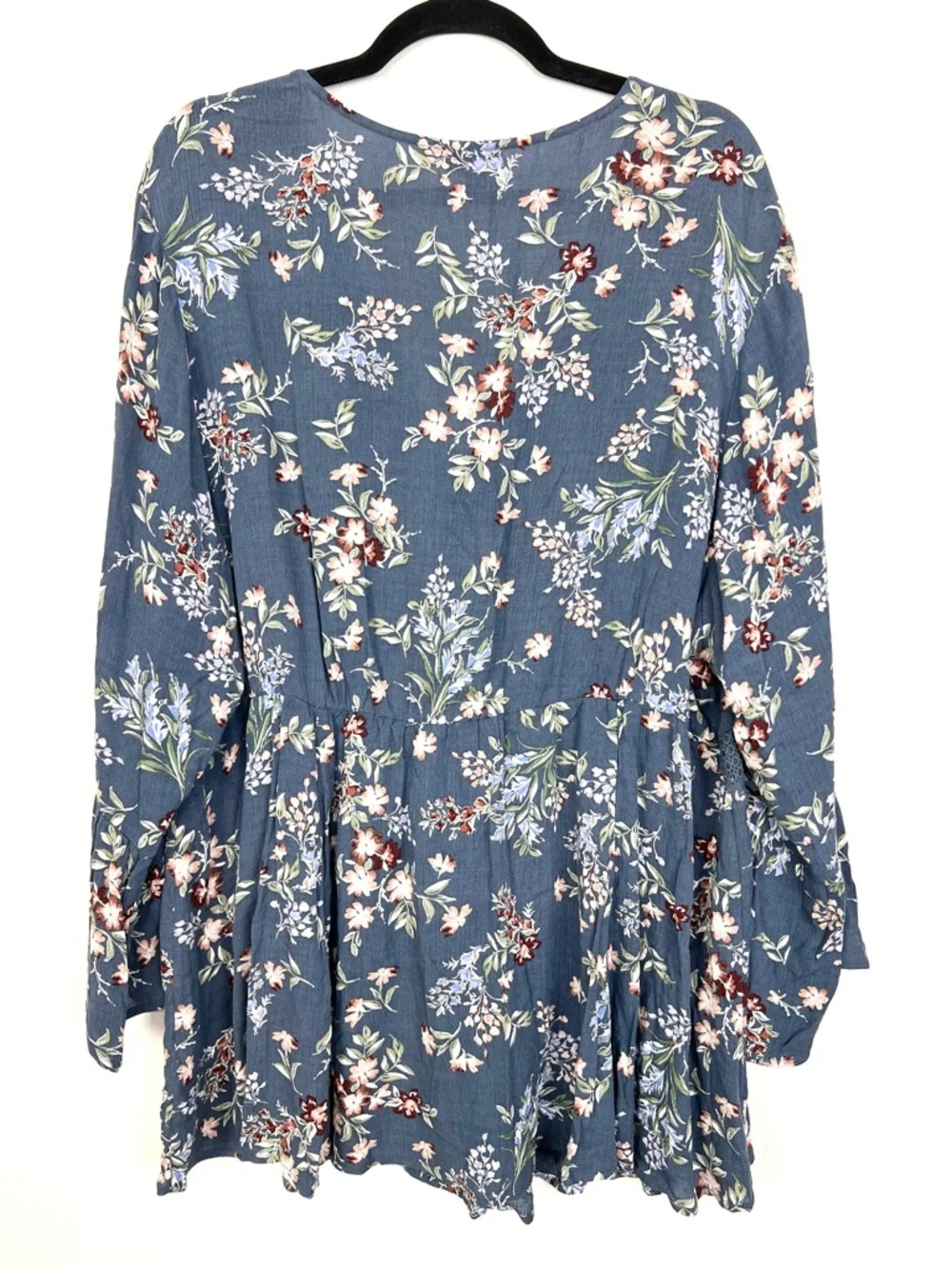 Torrid Blue Floral Bell‎ Sleeve Crepe Knit Top Lace Accent Tassel Lace Up 3X - Picture 6 of 6